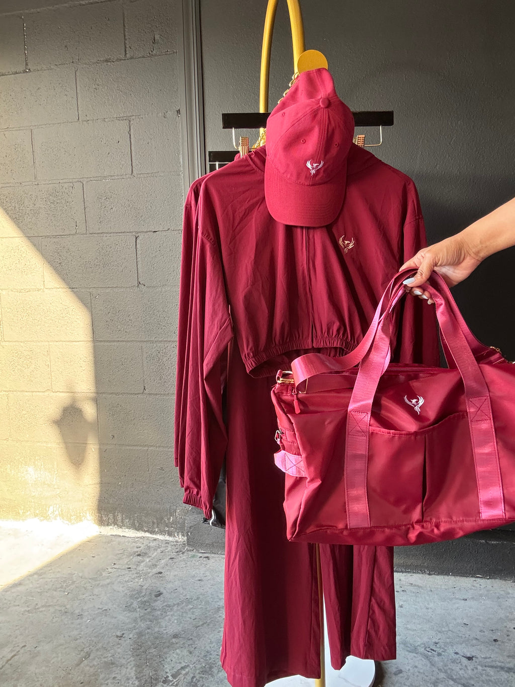 Fenix Elite Duffle Burgundy 🍷✨👜